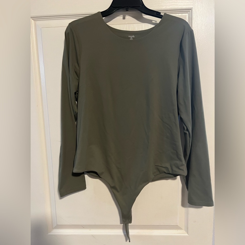 Nuuds long sleeve body suit